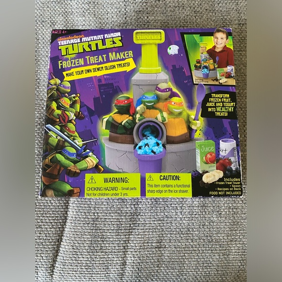 Nickelodeon Teenage Mutant Ninja Turtles Frozen Treat Maker Model #1450 - Picture 6 of 13
